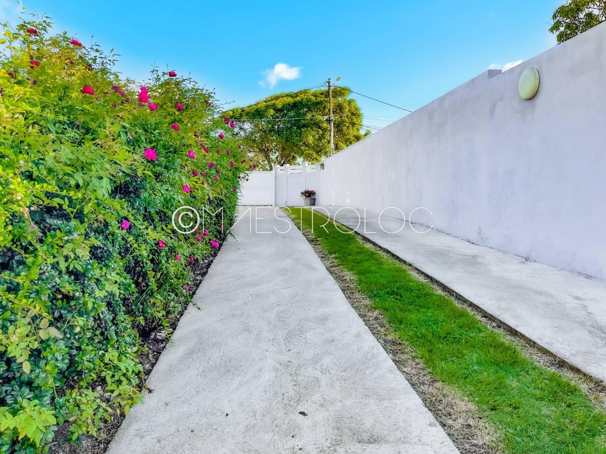Offre A Ne Pas Rater ! Gites Arc-En-Ciel Saint-Francois  Bilik gambar